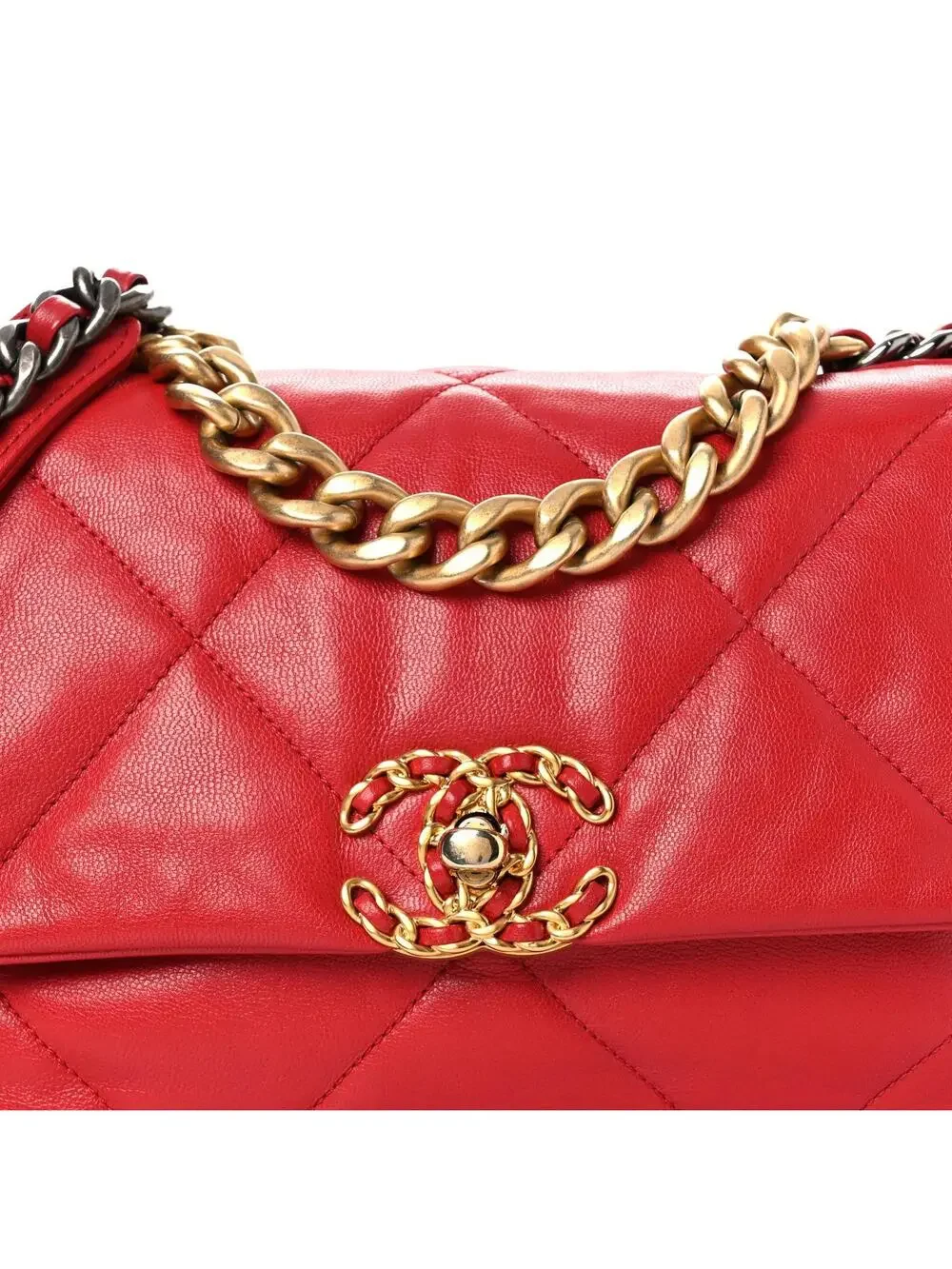 Lambskin Quilted Medium Chanel 19 Flap #358483C28B